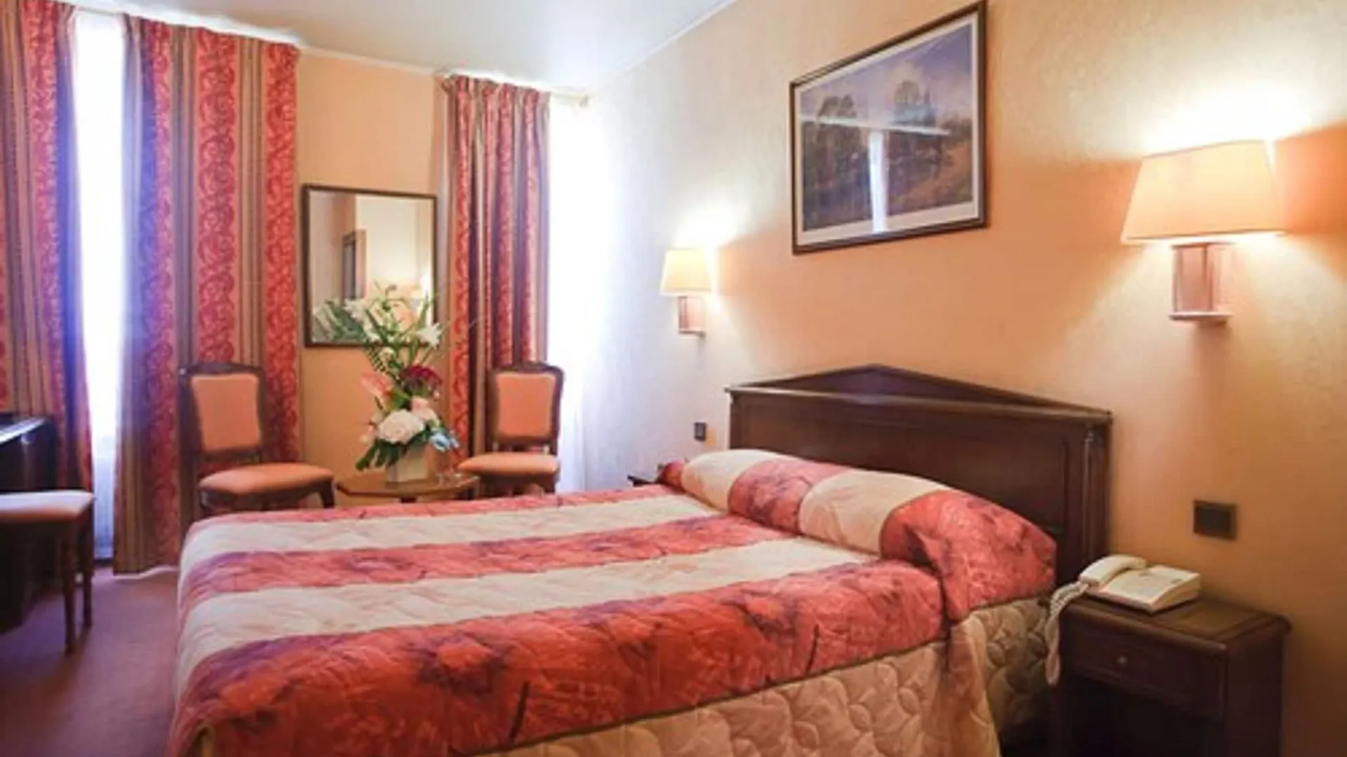 Hotel Meslay Republique Paris