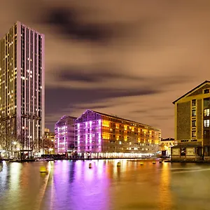 Express Paris-canal De La By Ihg Hotel