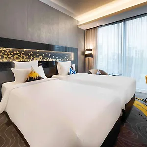 Novotel On Stevens 4* Singapur