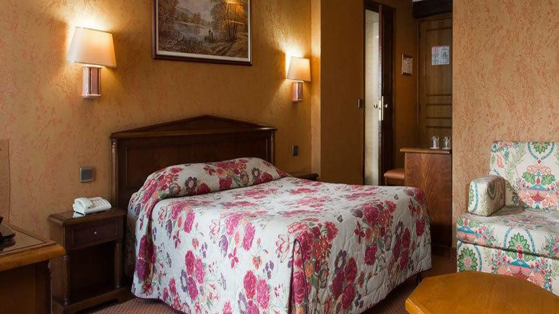 Hotel Meslay Republique Párizs