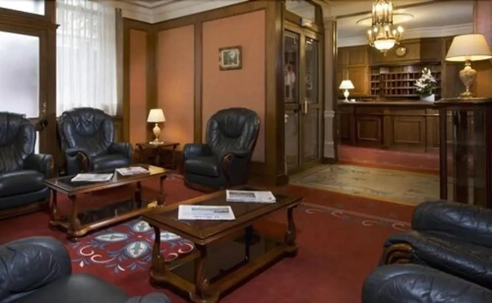 Hotel Meslay Republique París 3*,
