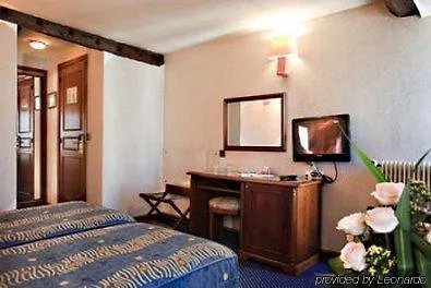 Hotel Meslay Republique París