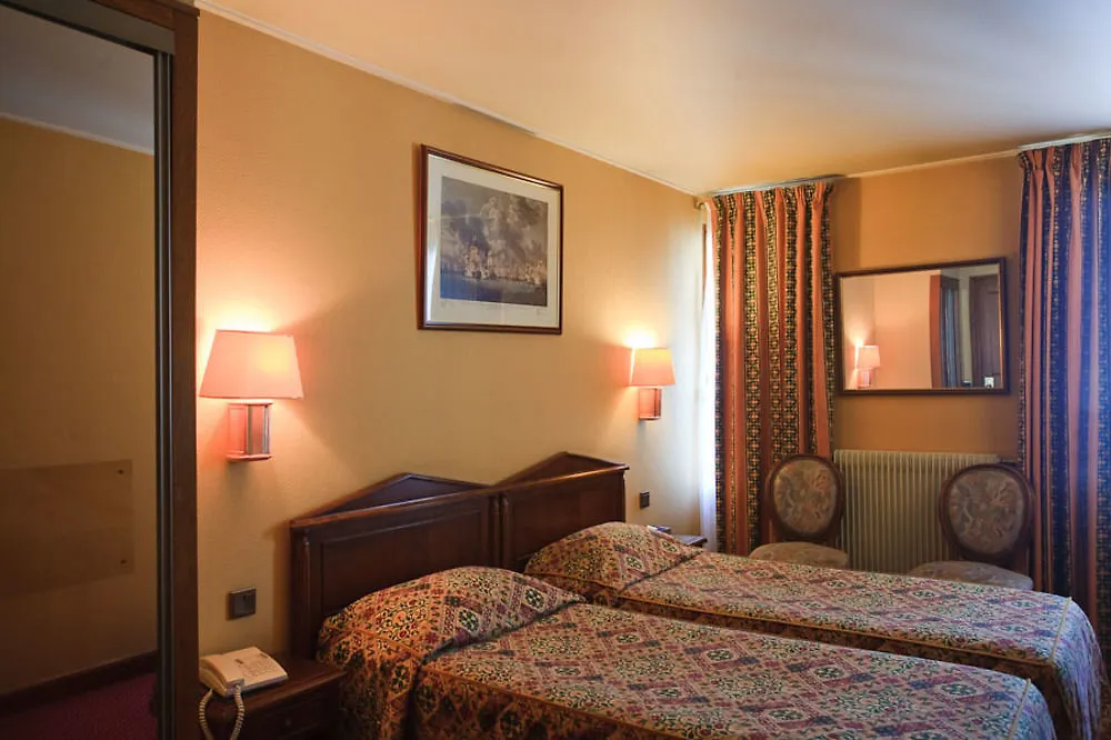 Hotel Meslay Republique París