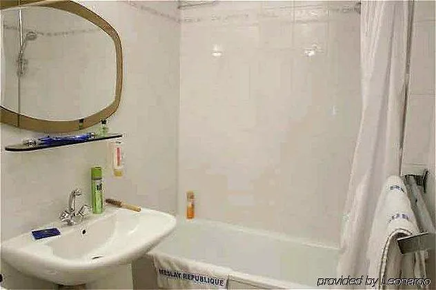 Hotel Meslay Republique Paris